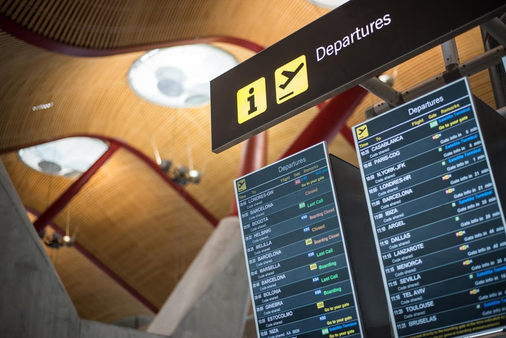 digital-signage-airport
