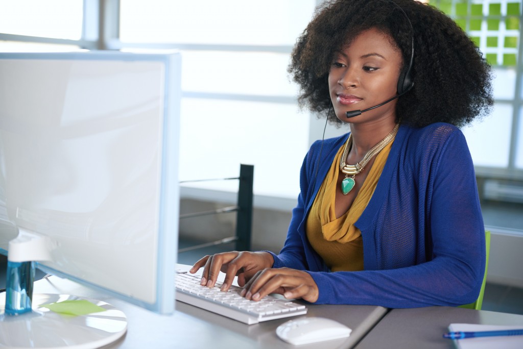 bigstock-Portrait-of-a-smiling-customer-98194361-1024x684 (1)